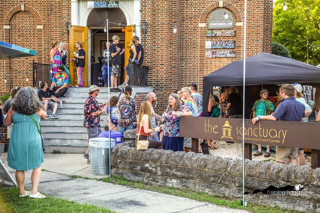 Fixture of Roanoke Music Scene 5 Points Seeks Urgent Funding To Buy Its