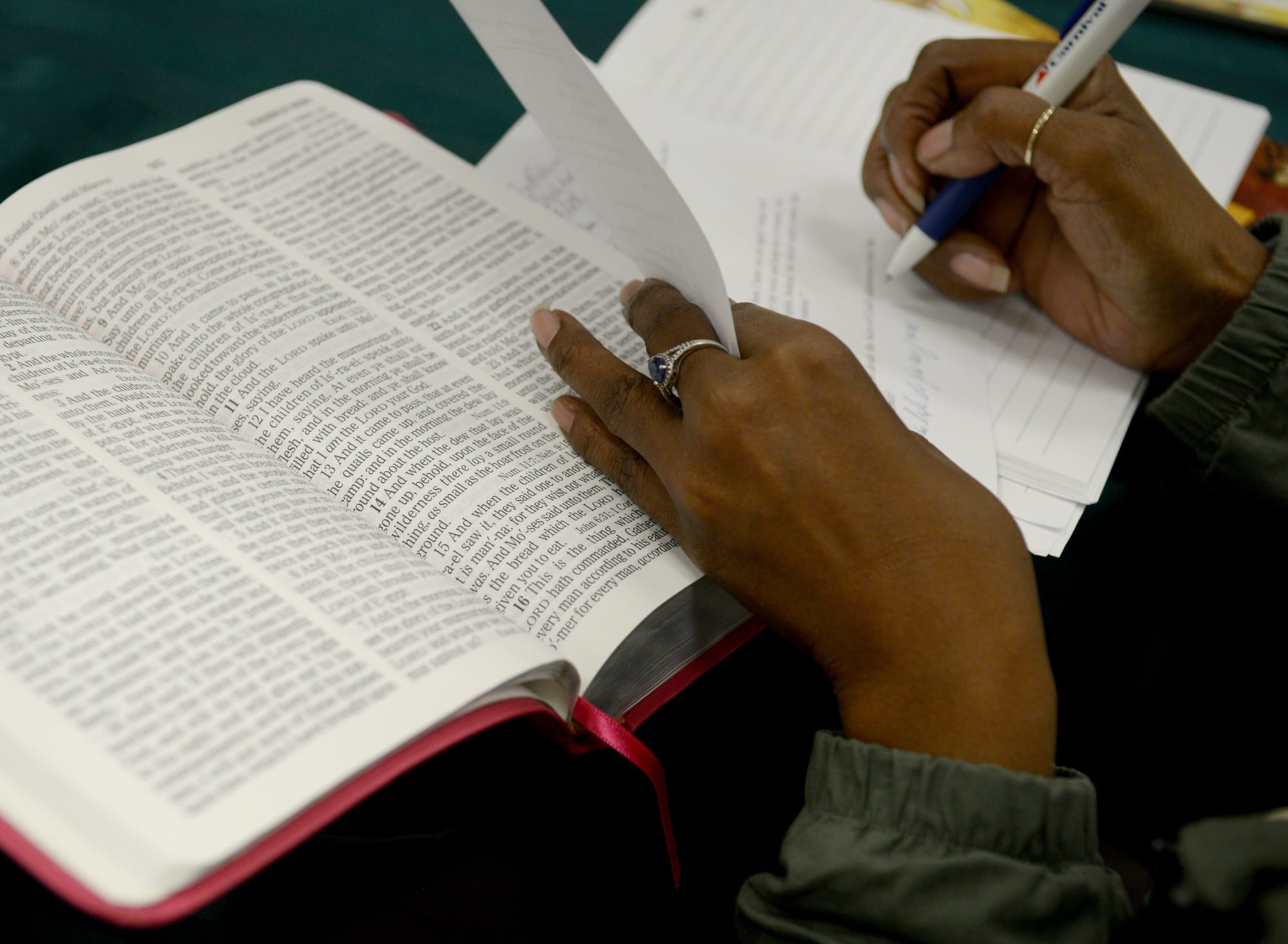 In Segregated Roanoke, Black and White Churchgoers Gather To Study the Bible — and Find Ways To Improve the City