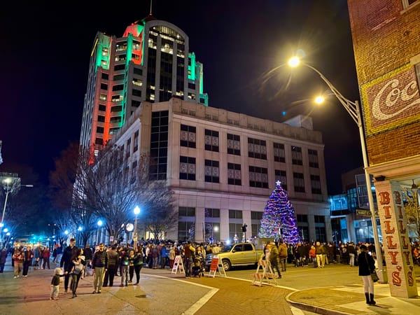 Happenings: The Only Roanoke Events Calendar You’ll Ever Need. Week of 12/20 to 12/27.