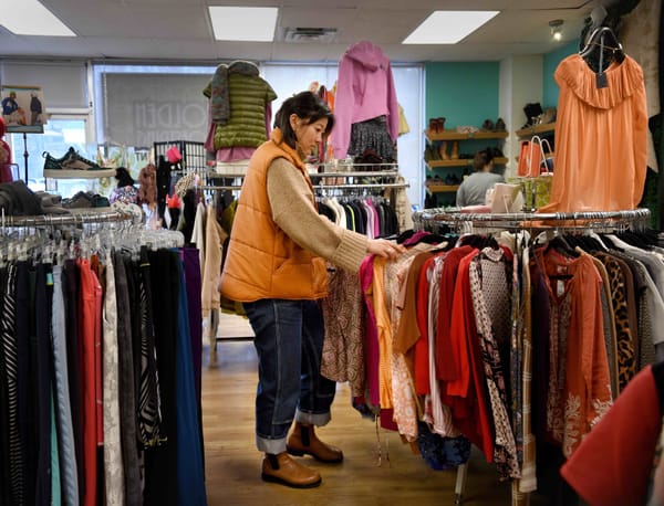 Thrifting in Roanoke? Don't Pass Up These Vintage Clothing Shops